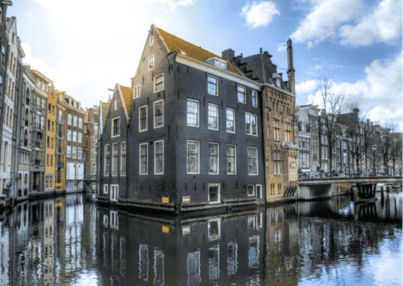 Netherlands Real Estate Market Crashes: Newly Built Home Sales Plummet | ogusyis 