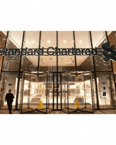 Standard Chartered leads the way in offering locally domiciled funds to UAE retail clients