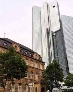 Deutsche Bank reports highest profits in 15 years